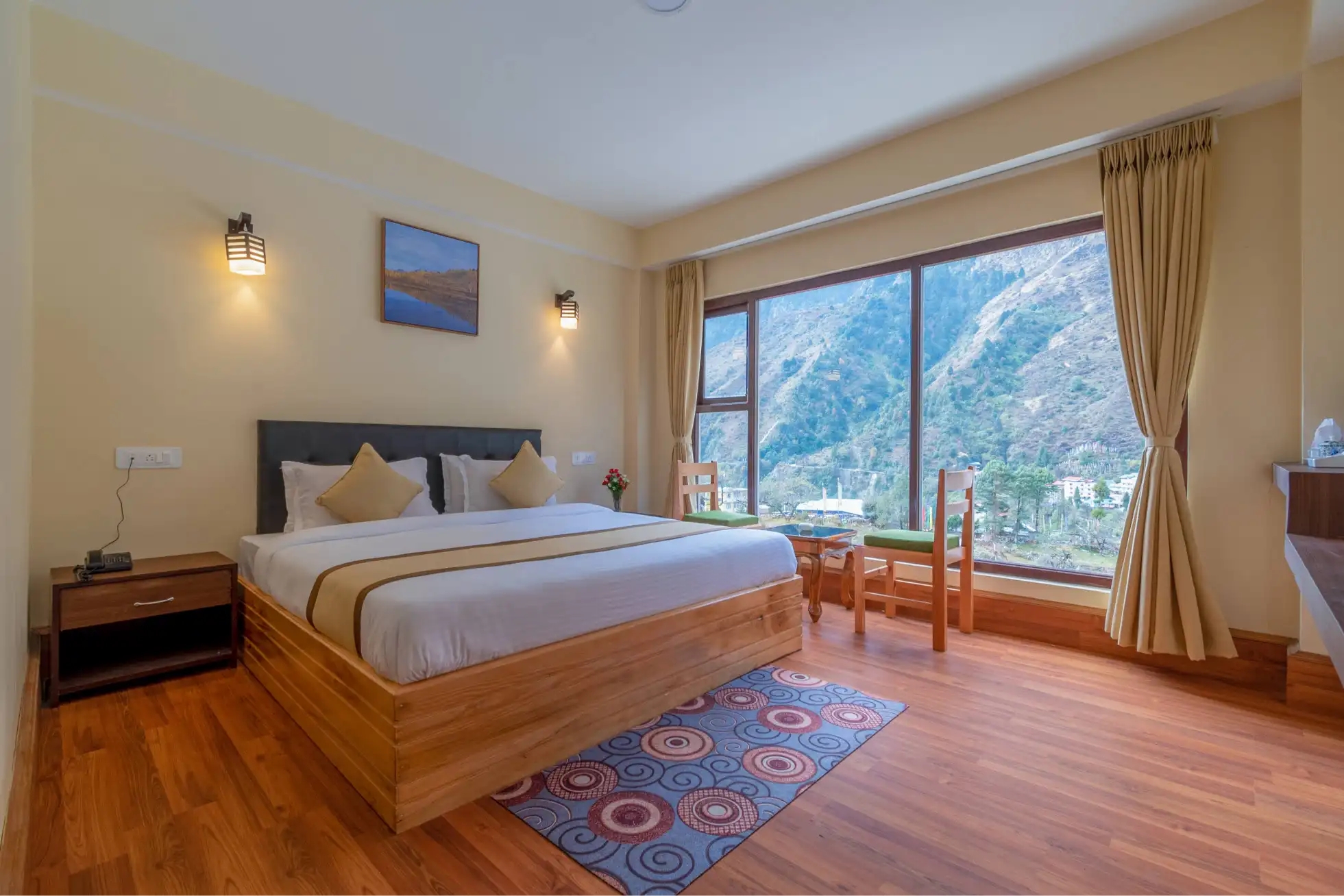 Hotels in Lachung Sikkim | Riverside & Mountain Views